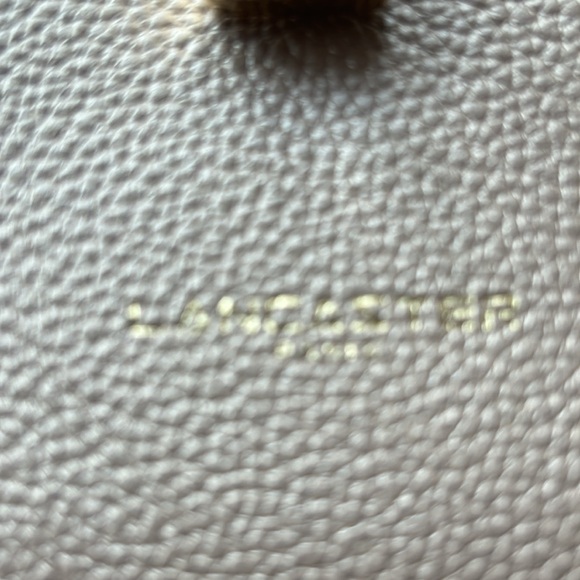 Beautiful Lancaster Purse - Picture 2 of 7